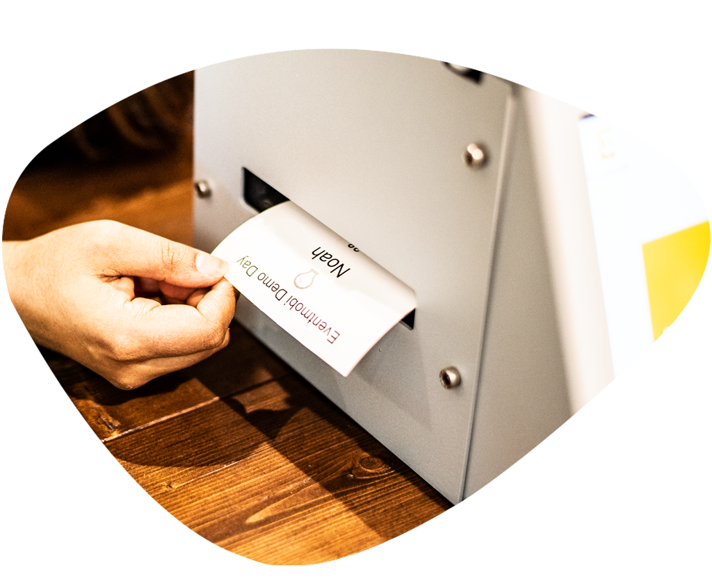 Badge-Druck selbst am Automaten durchführen