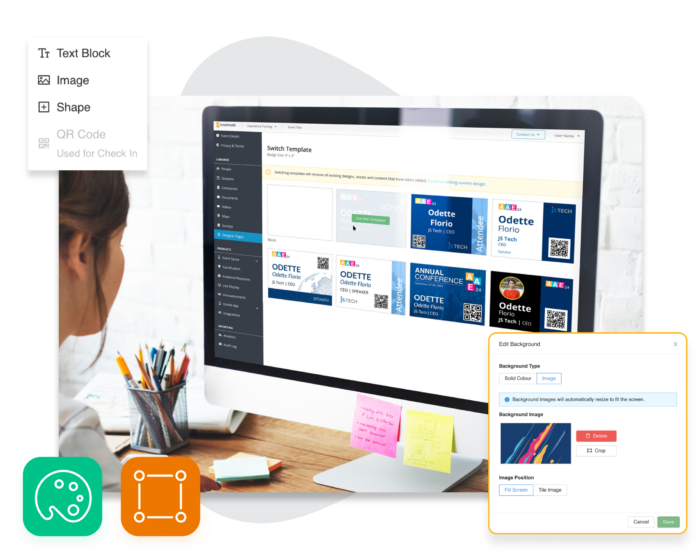 Abbildung: Eine Person am Computer, die eine Event-Badge-Vorlage aus dem Badge-Designer von EventMobi auswählt.